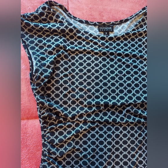 Enfocus Studio Dress – Size 8 | Black & White | Fit & Flare - Picture 3 of 3